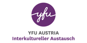 yfu in einem lila Kreis in Schreibschrift geschrieben, YFU AUSTRIA – Interkultureller Austausch